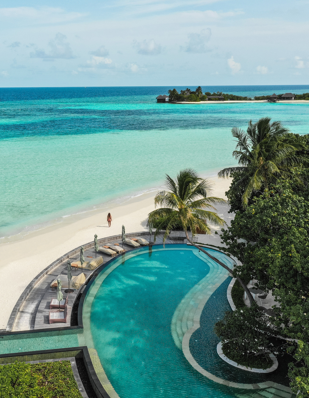 Four Seasons Kuda Huraa – A Maldivian Classic Island Getaway